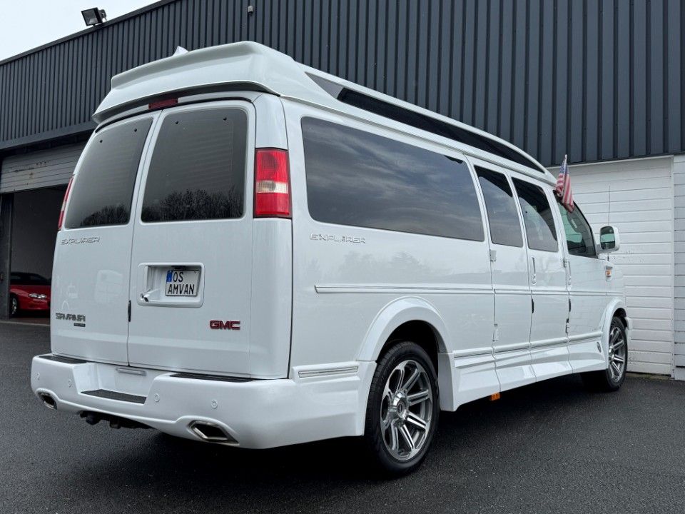 Fahrzeugabbildung Chevrolet Express 6.0 Explorer Limited XS-E 9-Sitzer Lang