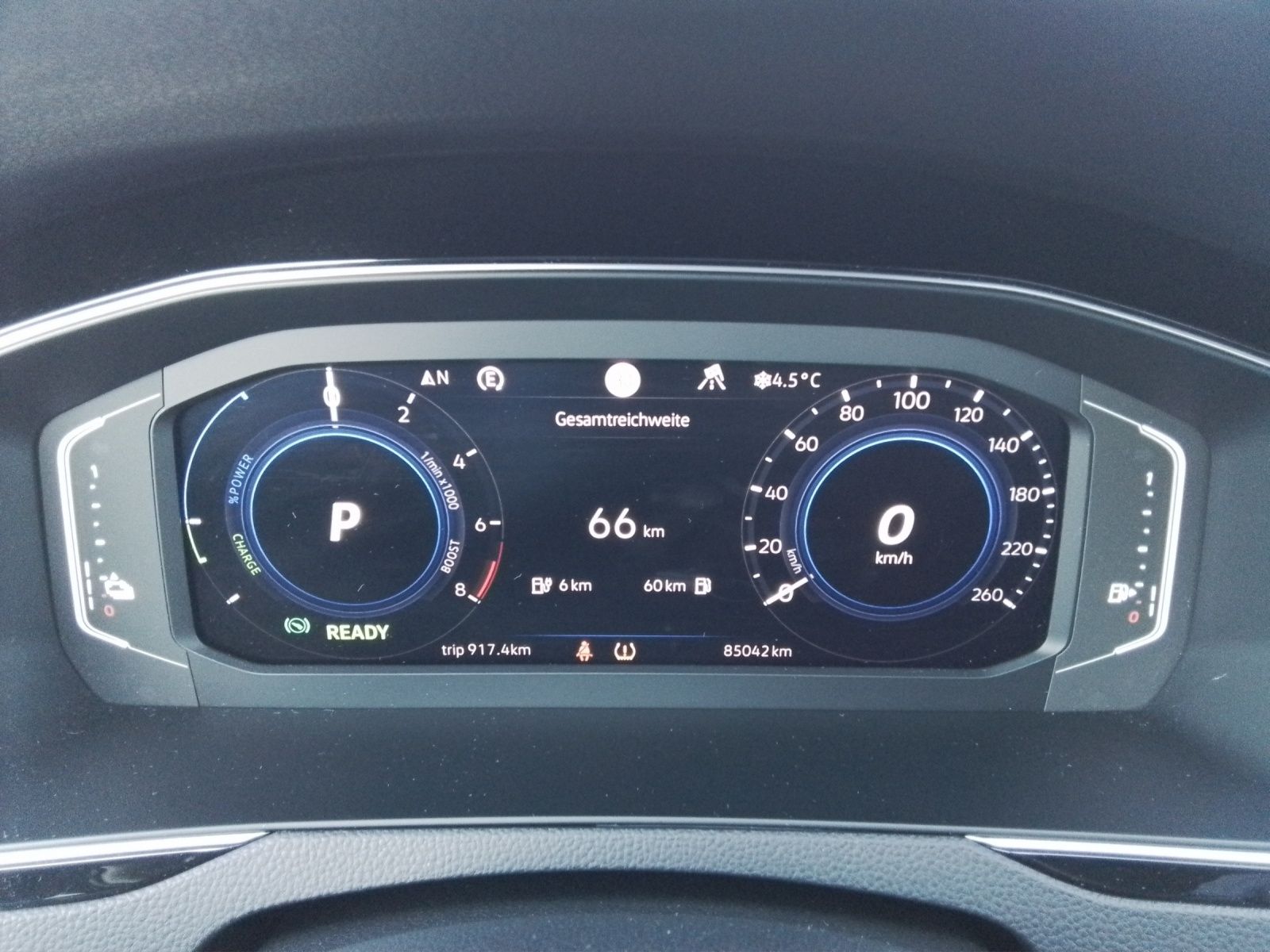 Fahrzeugabbildung Volkswagen Passat Variant GTE MATRIX ACC AID HUD PANO STH N