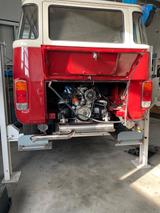 Volkswagen T2 Bulli - Volkswagen T2: 8 Sitzer