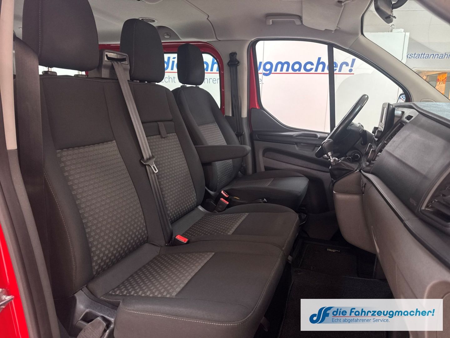 Fahrzeugabbildung Ford Transit Custom Tourneo i 320 L1 Trend *6148*KLIM