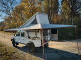 Land Rover Defender 130 Td4 Expeditionsfahrzeug  (WoMo) - gebrauchte Land Rover Defender aus dem Jahr 2010