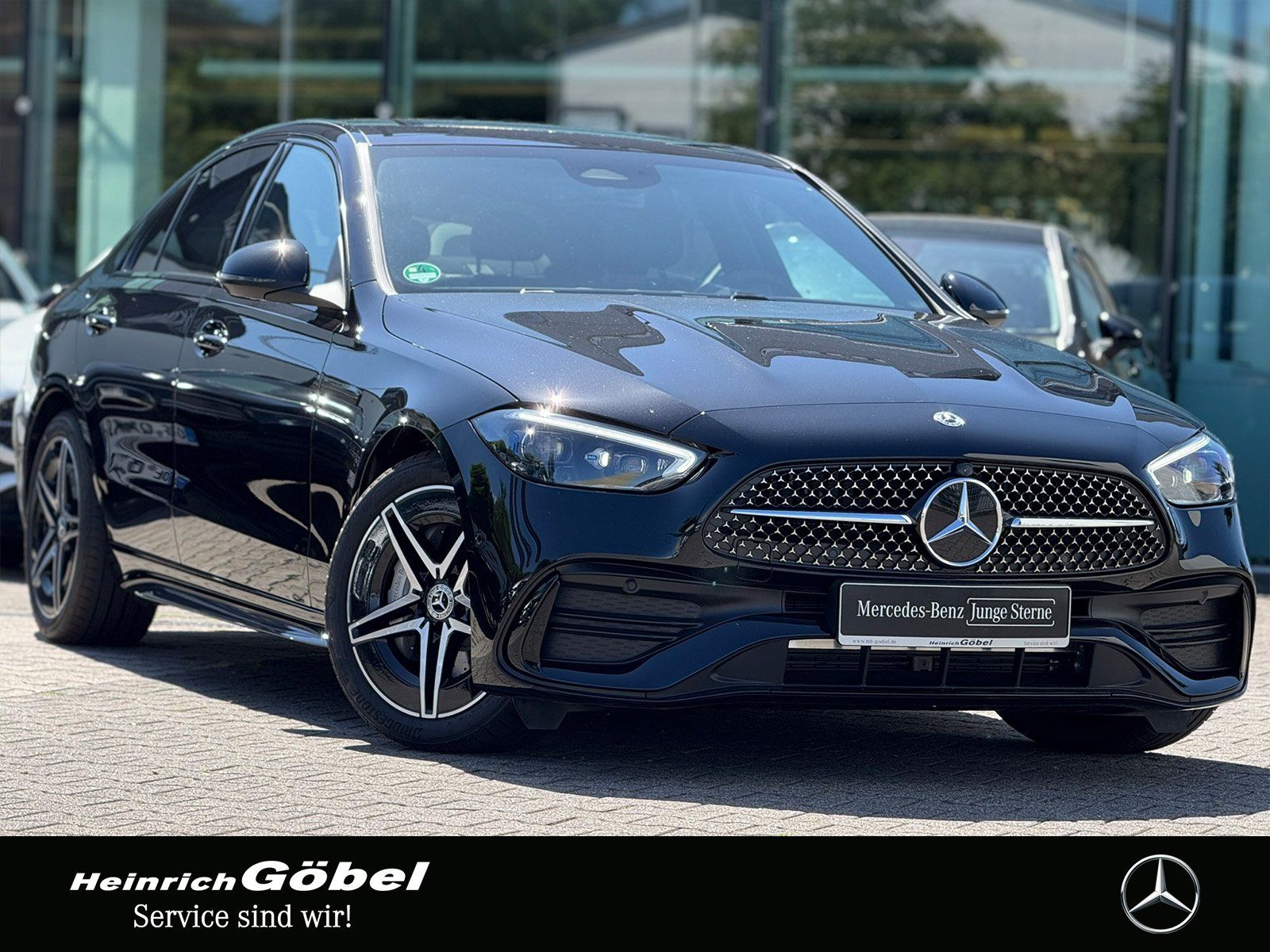 Fahrzeugabbildung Mercedes-Benz C 200 AMG*AHK*MEMORY*AMBIENTE*DIGITAL*360°