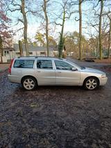 Volvo V70 Bi-Fuel CNG Kinetic Kinetic - Volvo: Fuel Bi