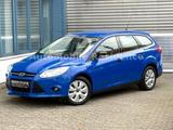 Ford Focus Turnier 1.6 TDCI*AHK*SHZ*PDC*TEMP*MFL*1HD* - Ford Focus: Kombi, 1.6