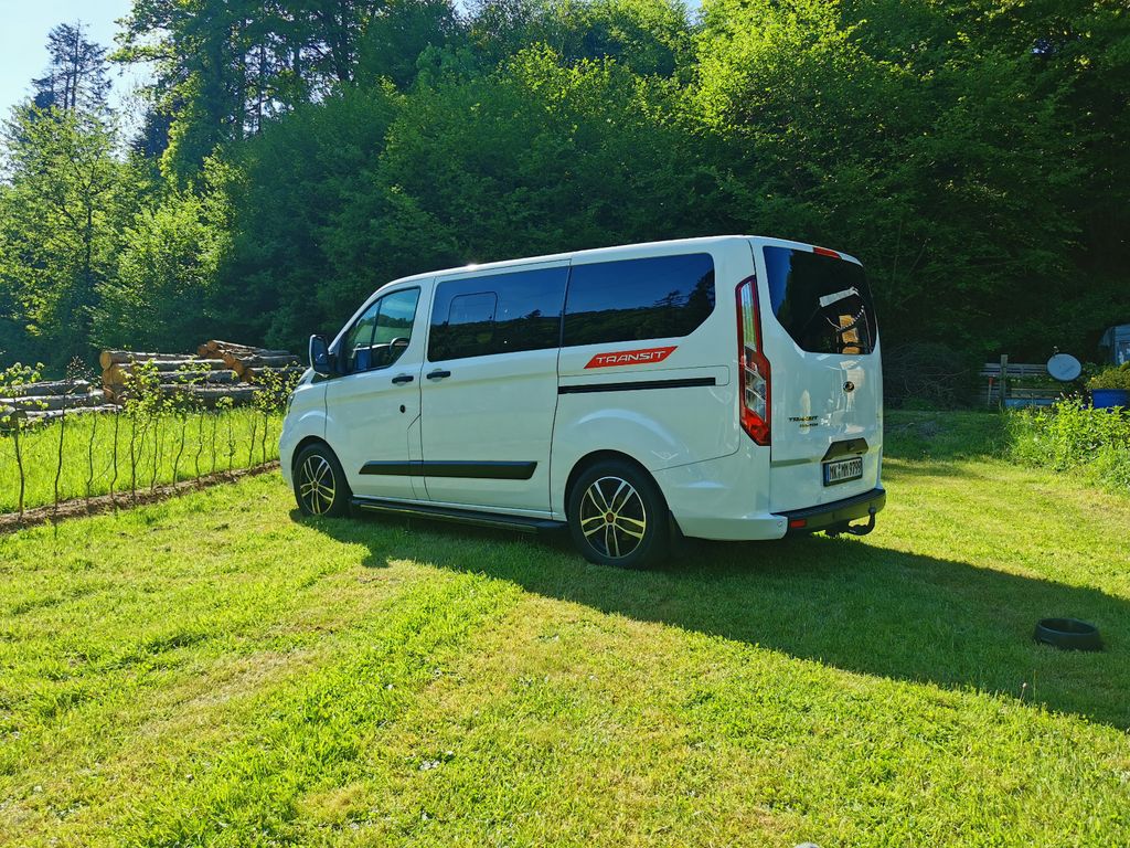 Image of Ford Transit Custom