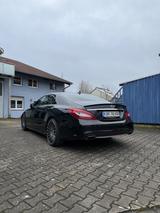 Mercedes-Benz CLS 500 4MATIC V8 Biturbo  - Mercedes-Benz CLS 500: 4matic