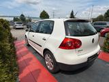 Volkswagen Golf V Lim. Comfortline 1.6 - Volkswagen Golf aus 2008: 1.6
