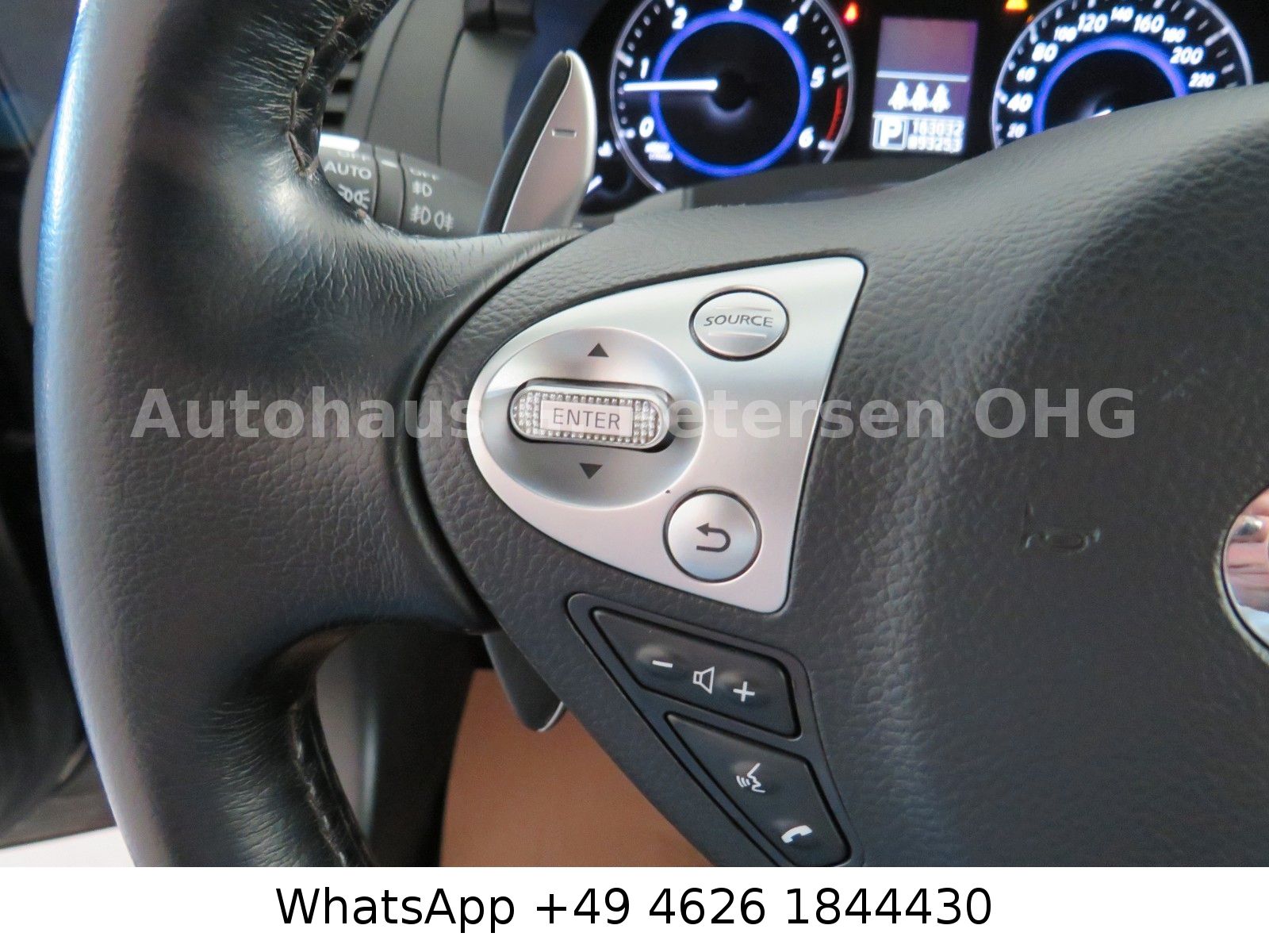 Fahrzeugabbildung Infiniti FX FX30d/*Leder*Xenon*Sitzbelü*Spurhalte*LM 21*