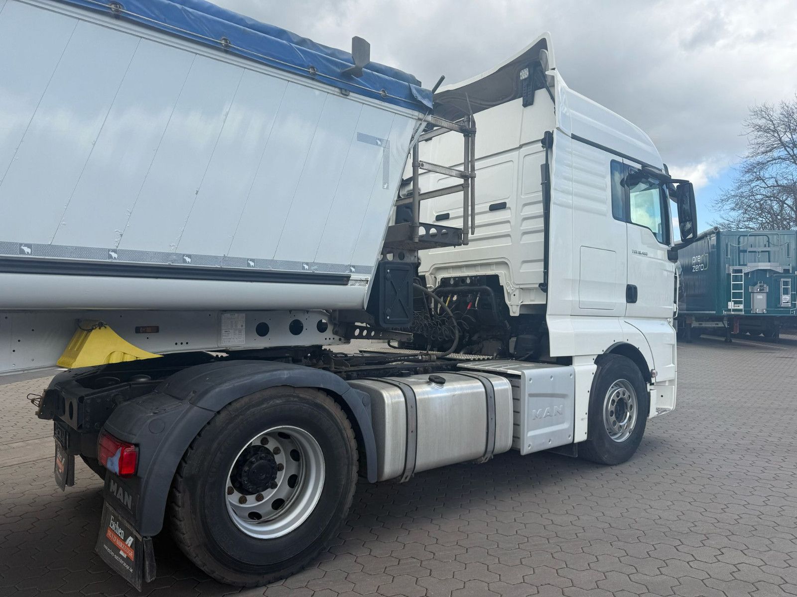 Fahrzeugabbildung MAN TGX 18.460 BL Kipphydraulik sehr sauber