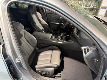 BMW M3 Competition M XDR M Drivers P. HK HiFi DAB