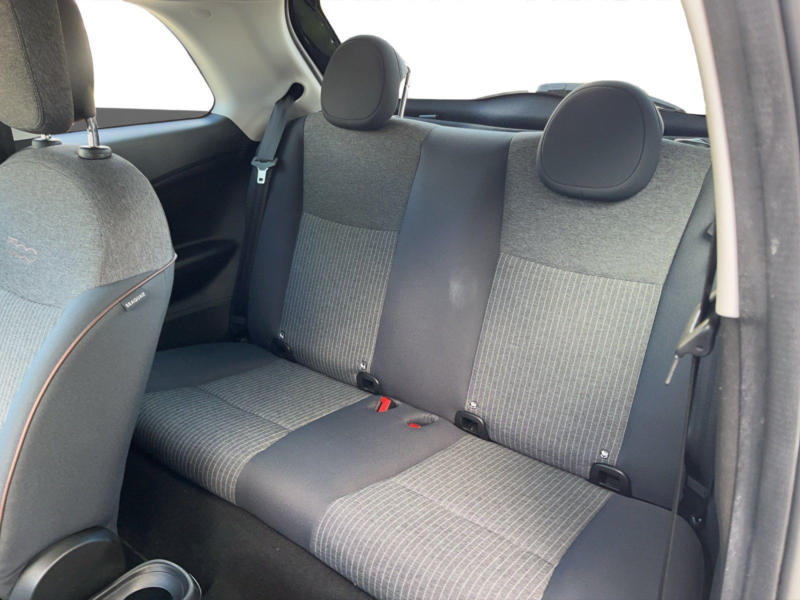 Fiat 500 e Icon 42 kWh Navi+SHZ+RFK+Carplay+LM