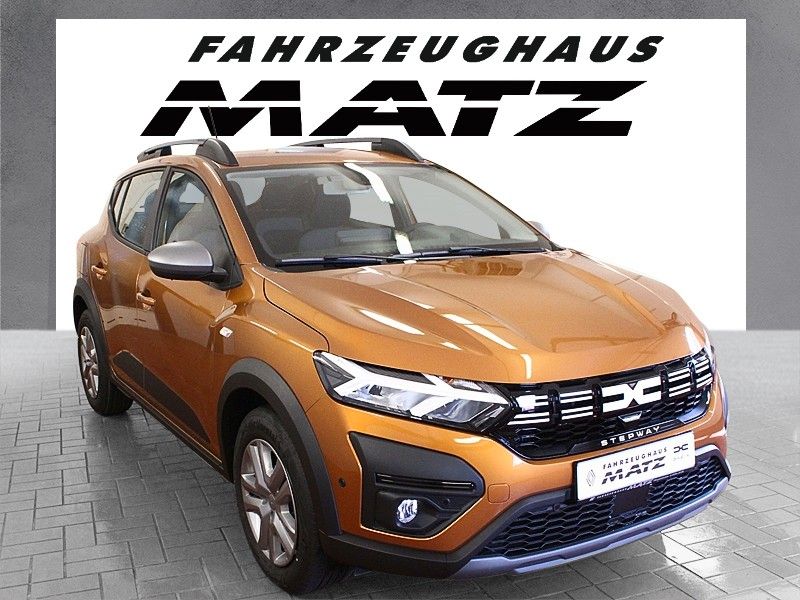 Fahrzeugabbildung Dacia Sandero TCe90 Stepway Expression*Media Display*