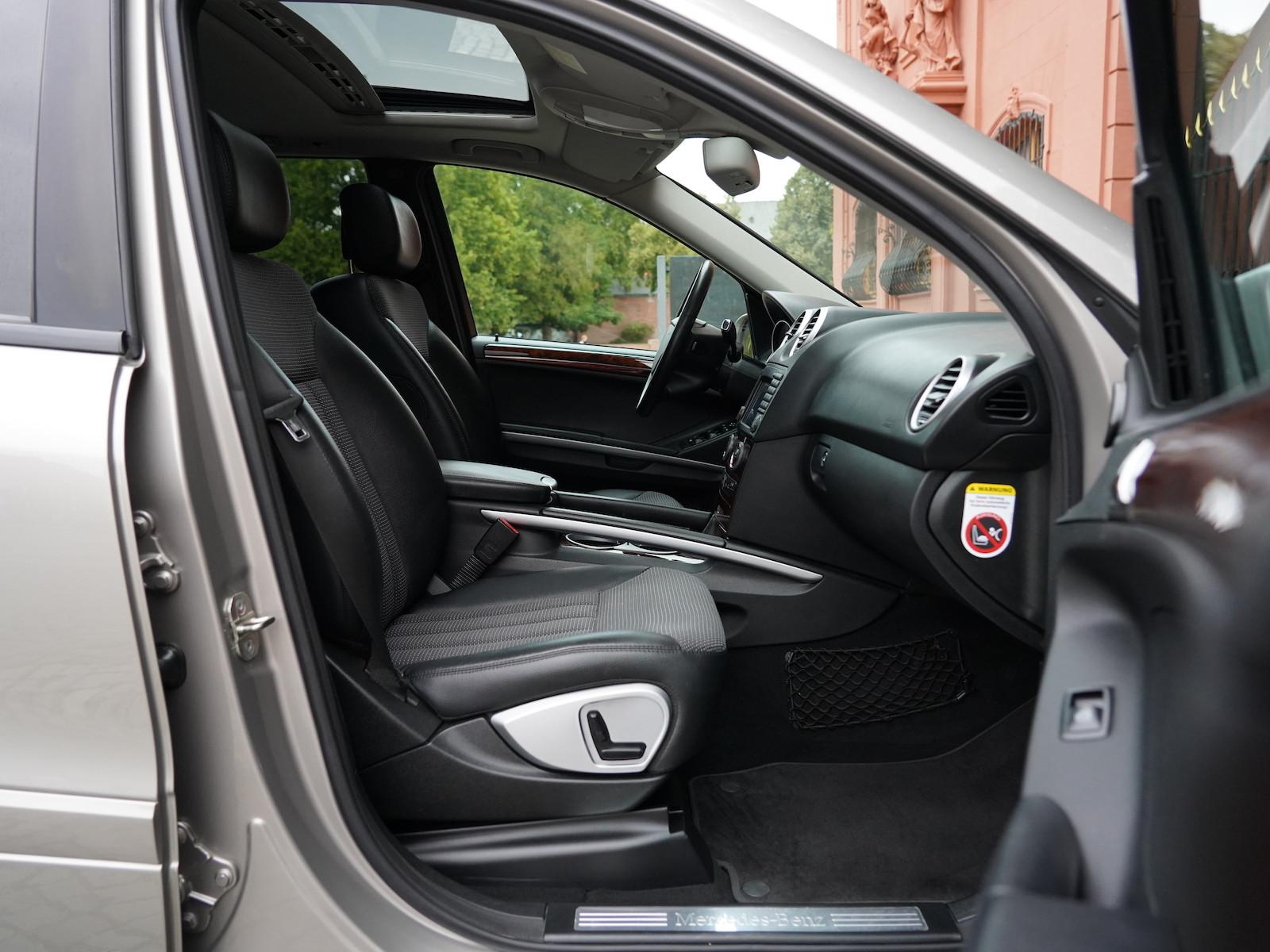 Mercedes-Benz ML 320 CDI 4Matic*Carplay~AHK~S-Dach~Luft~Xenon*