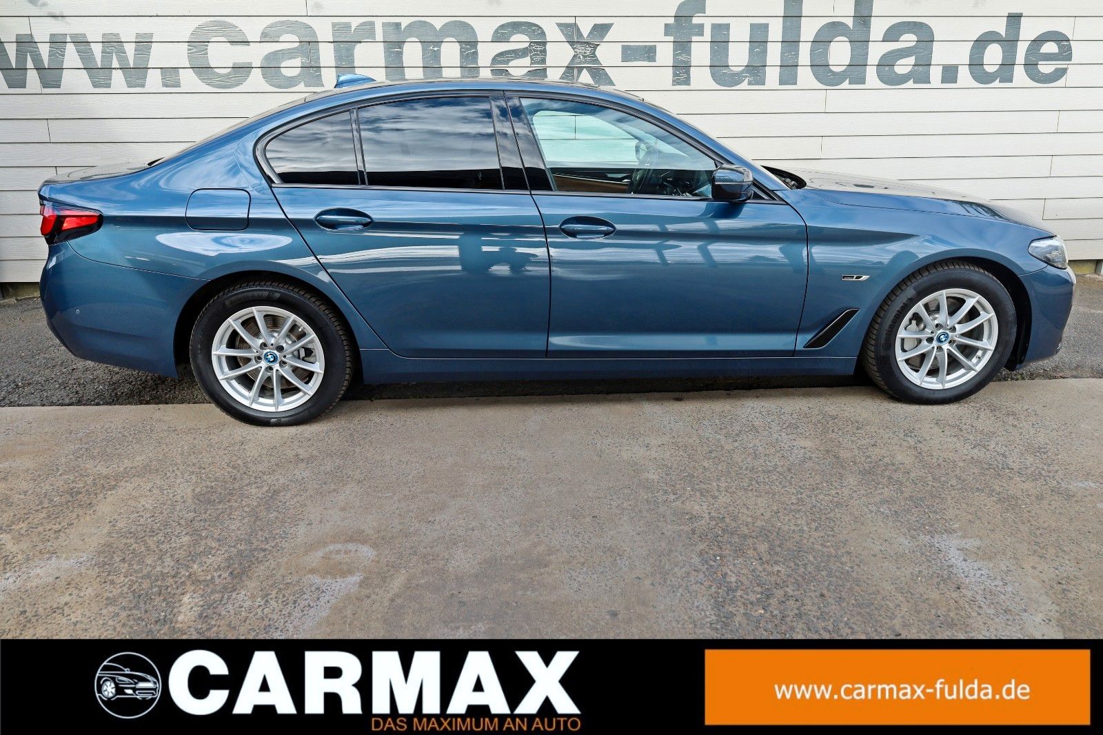 Fahrzeugabbildung BMW 530 e Lim.,Leder,Navi,LED,SH,H&K,Schiebedach