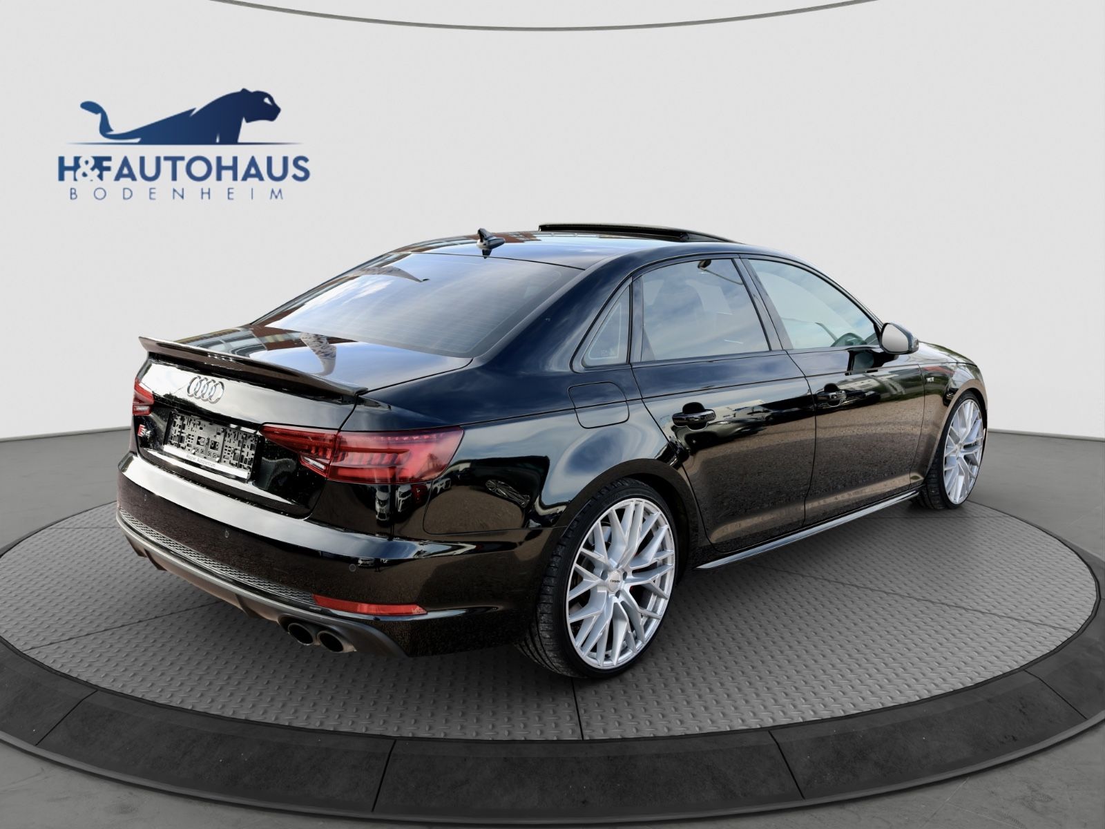 Audi S4 Lim. 3.0 TFSI quattro/MEMORY/MASSAGE/CARBON foto 6