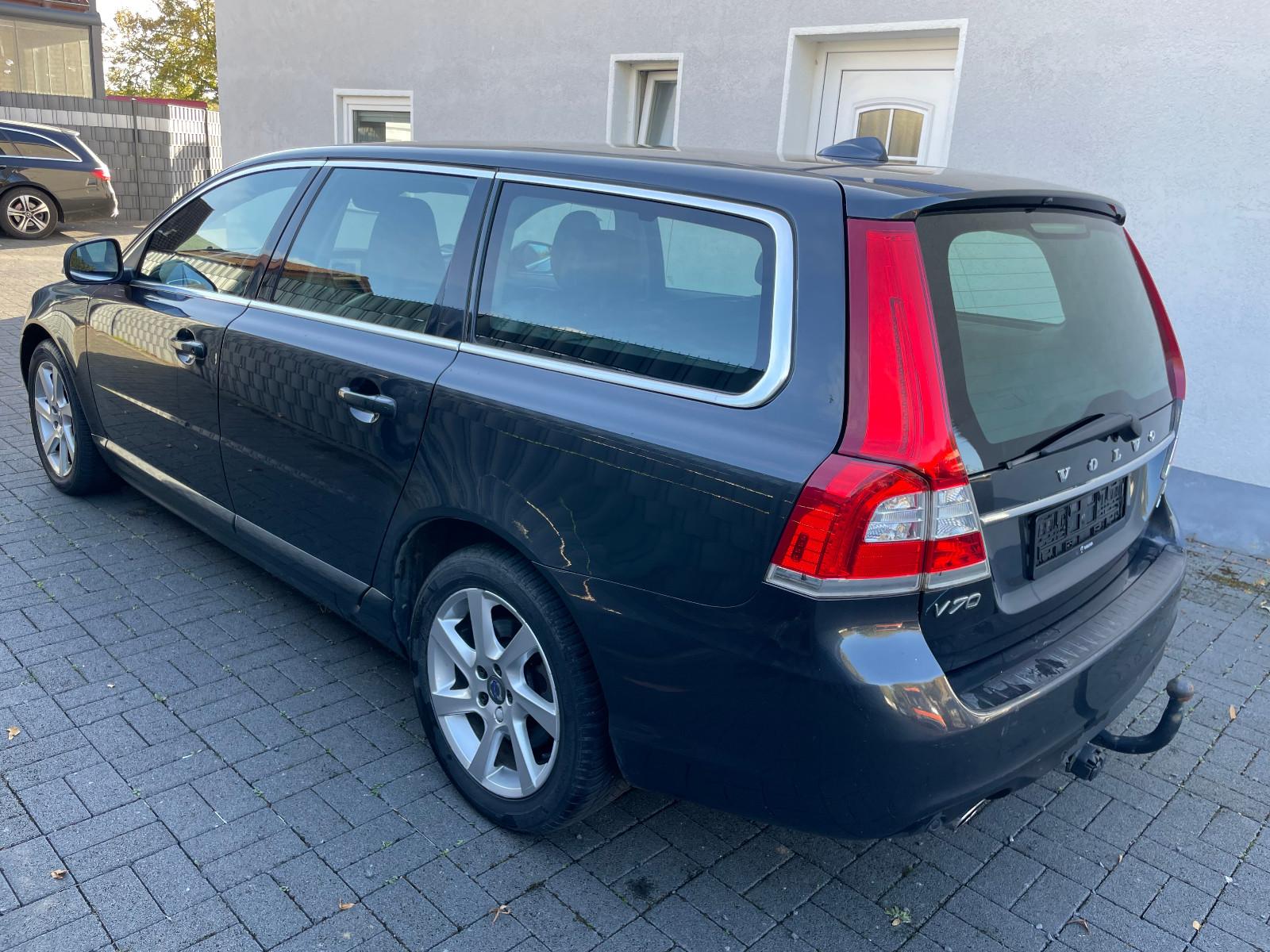 Volvo V70 2015 — photo 8