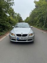 BMW 325i E92 - BMW 325: E92 325i