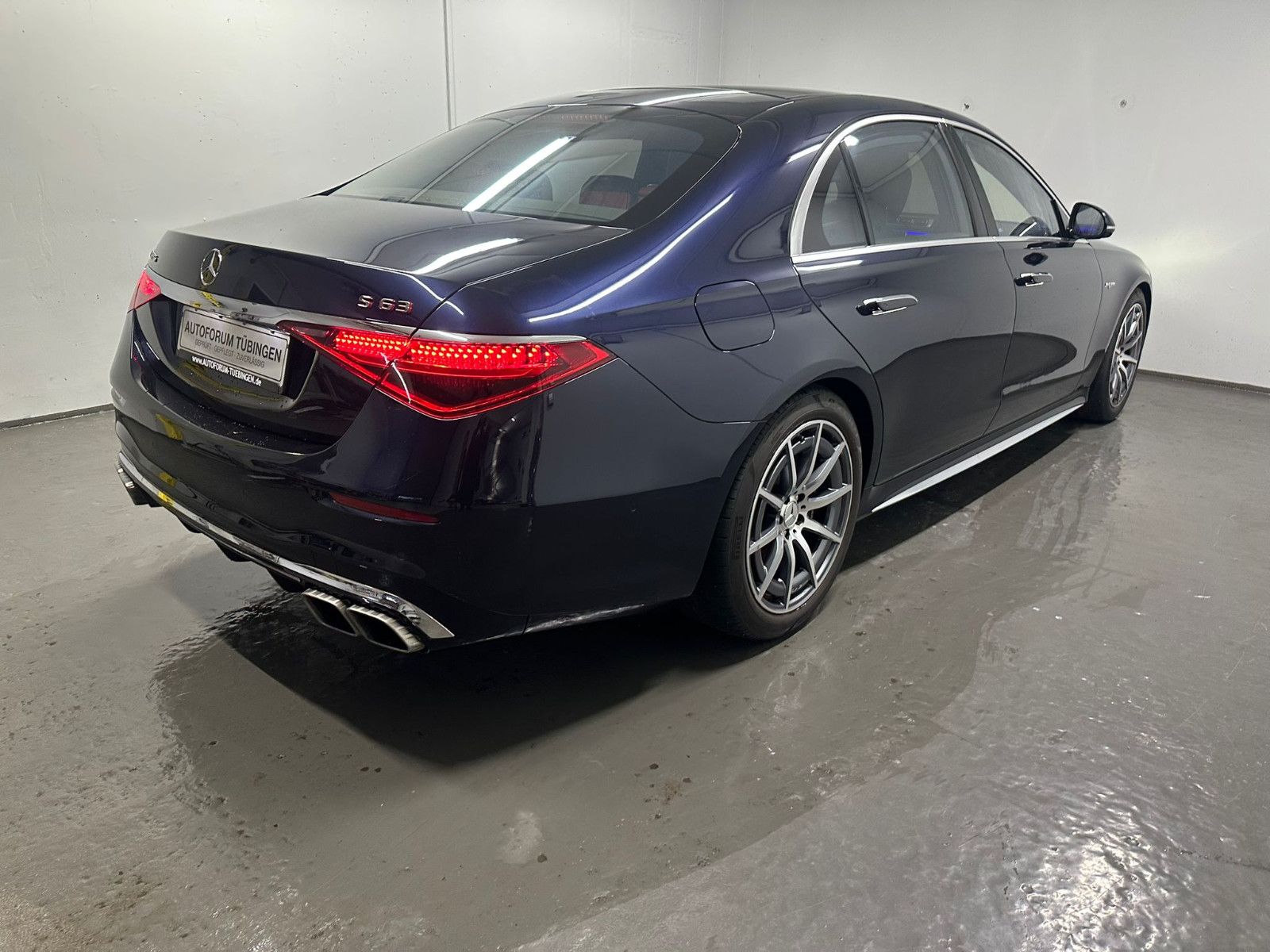 Fahrzeugabbildung Mercedes-Benz S 63 E Performance *EXKLUSIV*TV*PANO*FOND ENTER