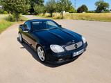 Mercedes-Benz SLK 320 - AMG Kit, 3.7l Motor, R172 Sitze u.v.m. - Mercedes-Benz SLK 320: AMG