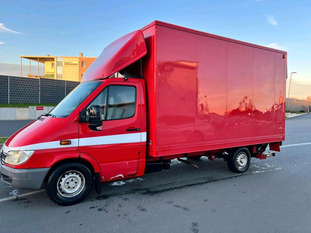 Mercedes-Benz Sprinter