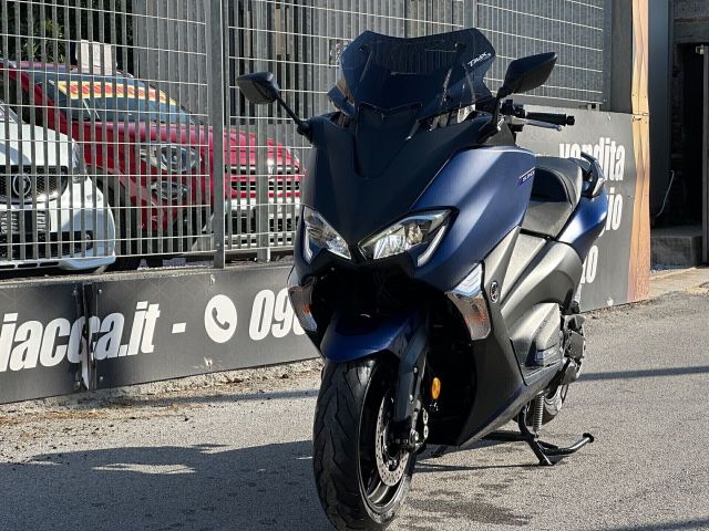 Yamaha T-Max 530 SX - AKRAPOVIC T-MAX