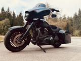 Harley-Davidson Street Glide -FLHX - Harley-Davidson Motorräder in Lübeck
