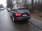 Audi Q7 3.0 TDI (DPF) clean diesel quattro tipt. - - Audi Q7 mit Diesel-Antrieb