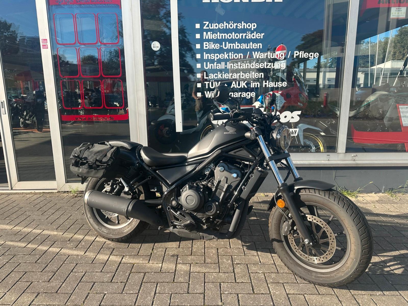 Honda CMX 500 Rebel  1.hand