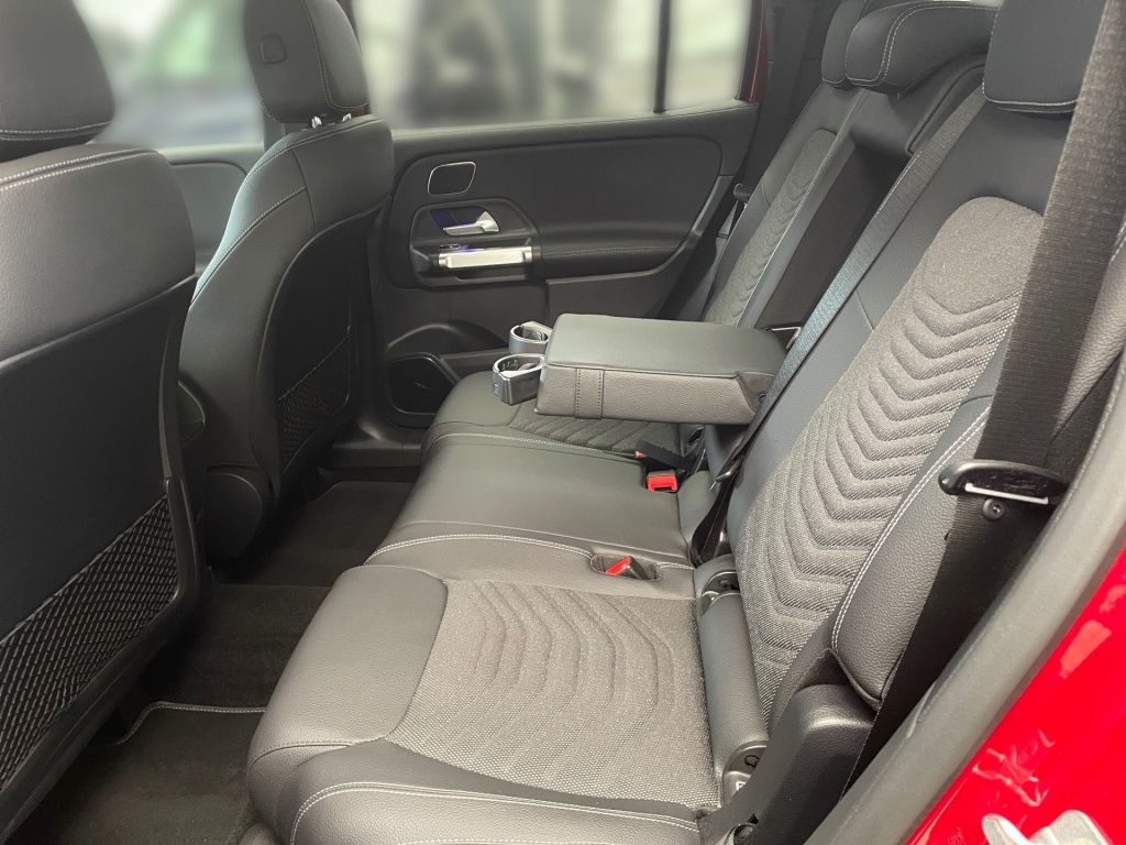 Fahrzeugabbildung Mercedes-Benz GLB 220 d 4M Night ACC AHK Totwi. Memory LED SHZ