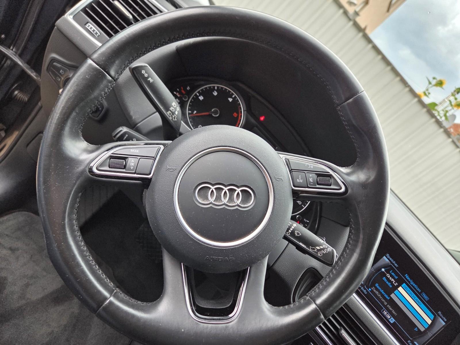 Audi Q5 2.0 TDI S tronic S-line Xenon Navi LED