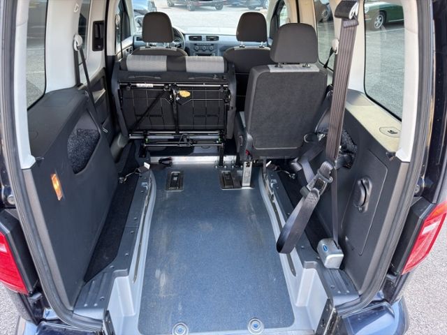 Fahrzeugabbildung Volkswagen Caddy Behindertengerecht Rollstuhlrampe
