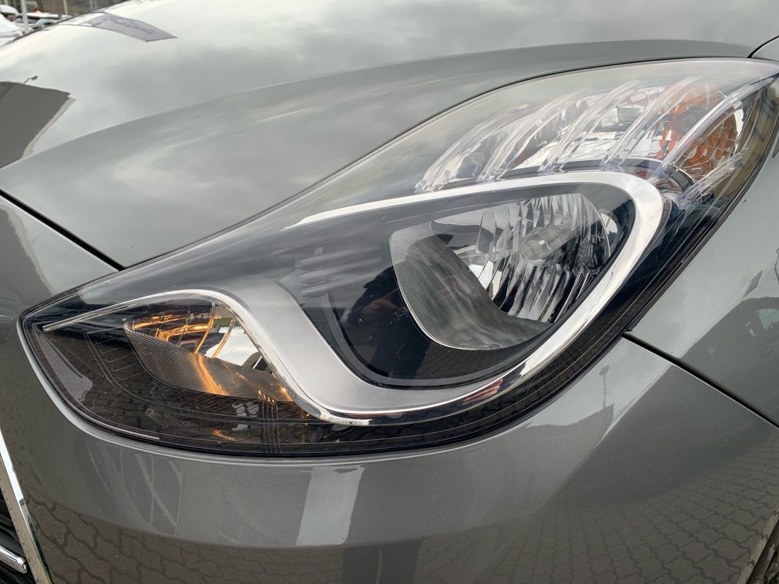 Fahrzeugabbildung Hyundai ix20 blue Space Sitzheizung PDC