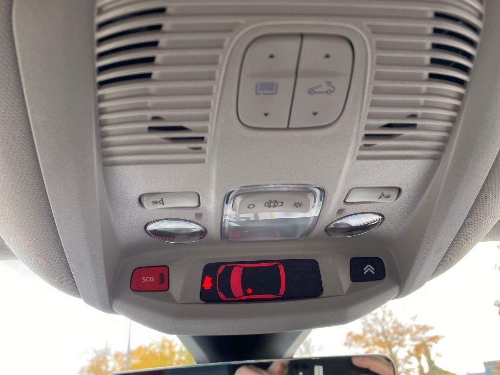 Fahrzeugabbildung Citroën C5 Aircross Hybrid 225 Automatik SHINE PACK*Lede