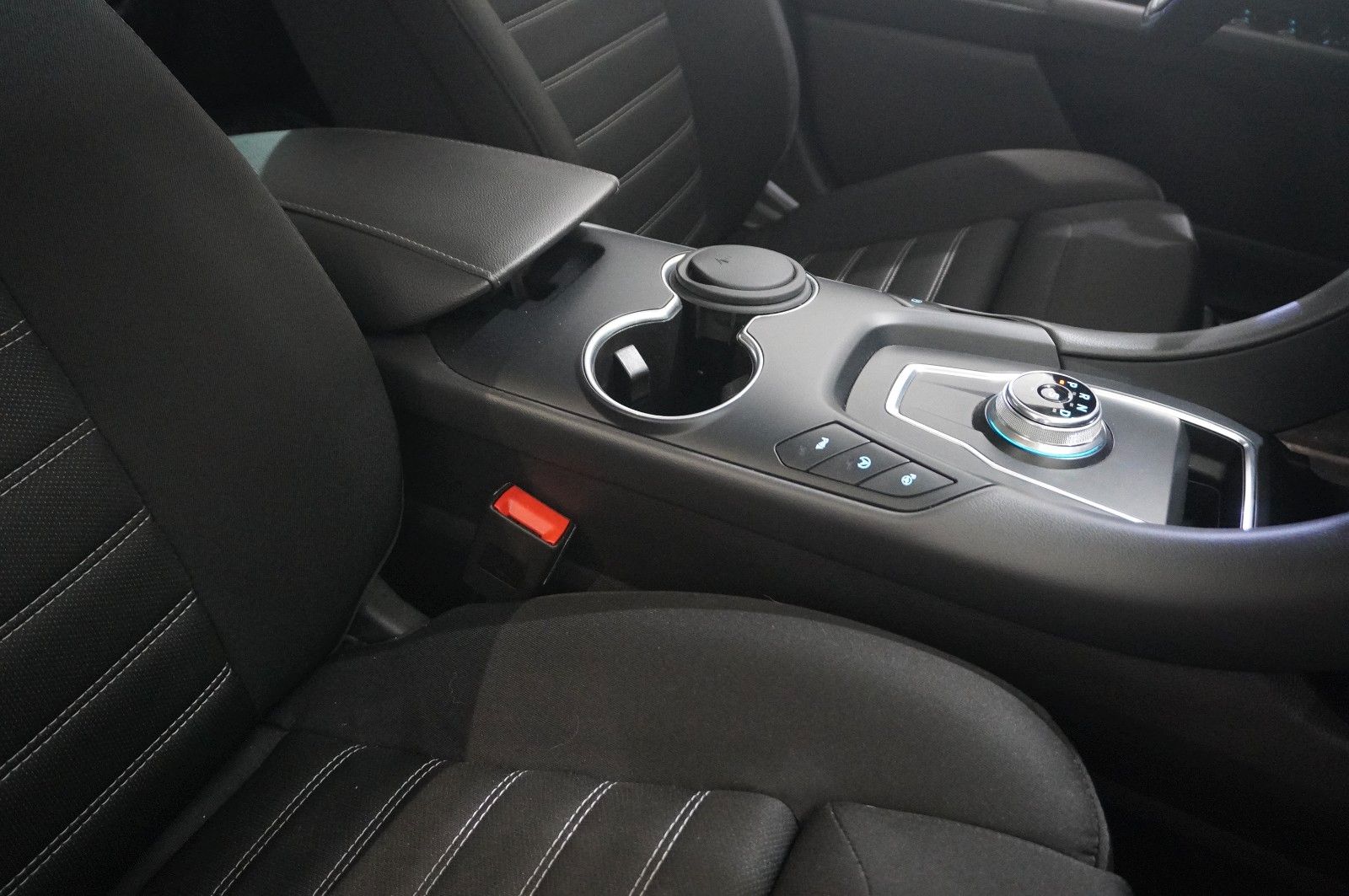 Fahrzeugabbildung Ford Mondeo Turnier 2.0D TITANIUM NAVI/LED/KAMERA/AHK