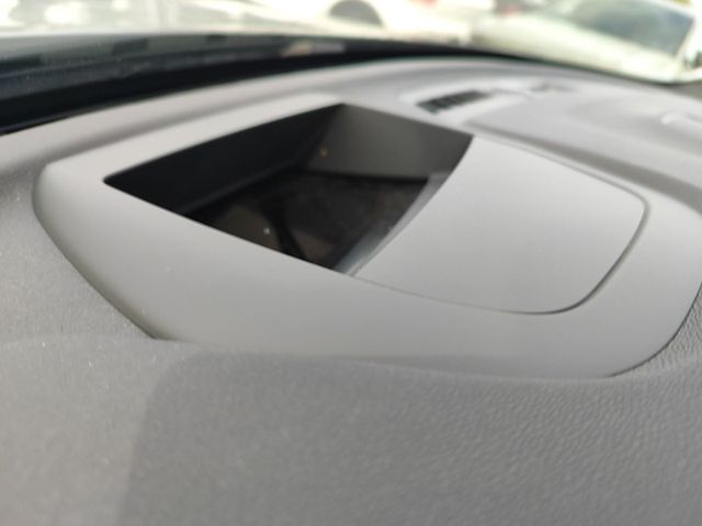 VOLVO XC 60 (Bild 31 von Array)