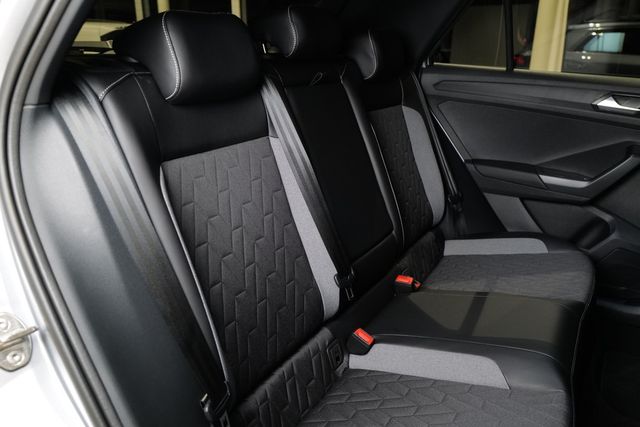 Volkswagen T-Roc 1.5TSI DSG Goal Kamera Plus-Paket ACC Side