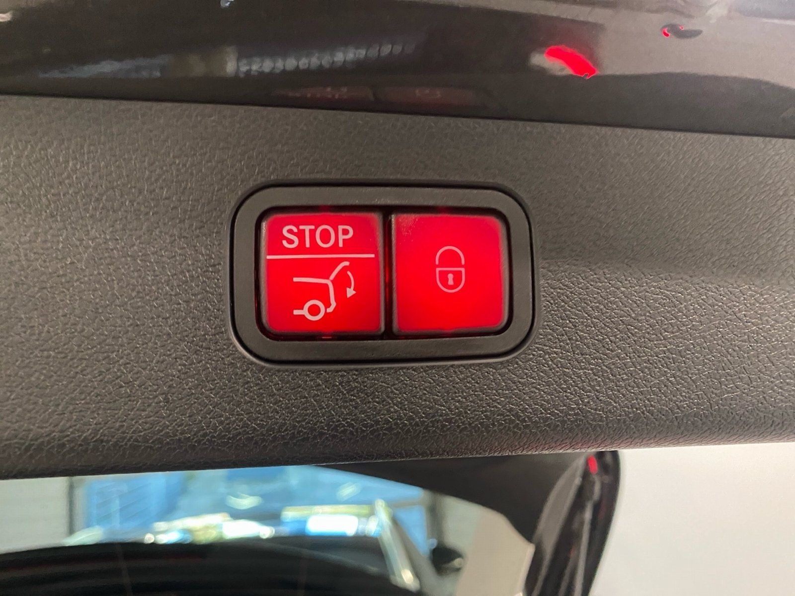 Fahrzeugabbildung Mercedes-Benz E 200 T Avantgarde Advanced*Totwinkel*LED*Kamera