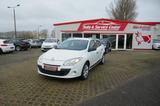 Renault Megane Grandtour 1.6  Ganzjahresreifen - Renault Megane mit Benzin-Antrieb: Kombi, 1.6