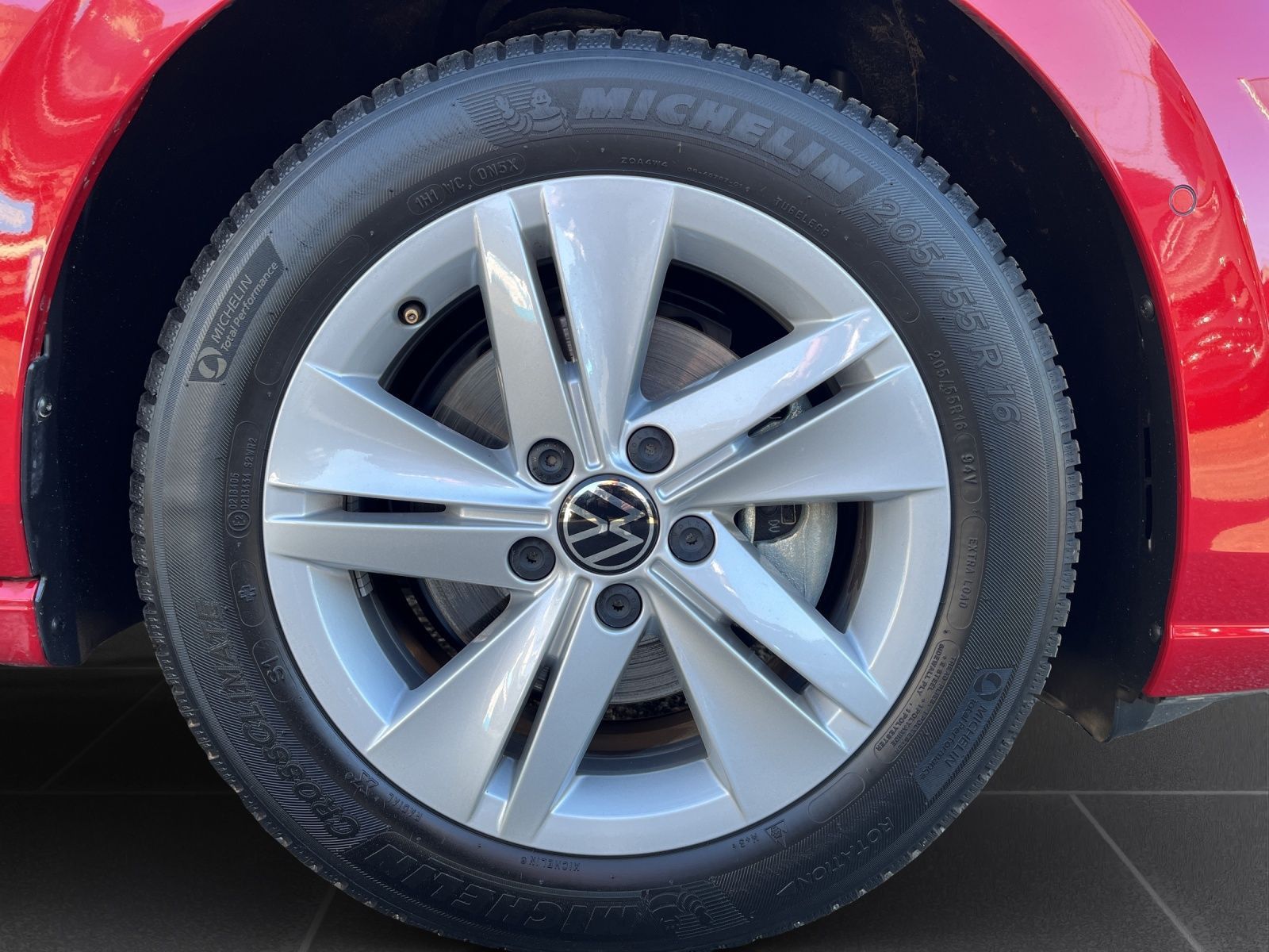 Volkswagen Golf - Bild 8