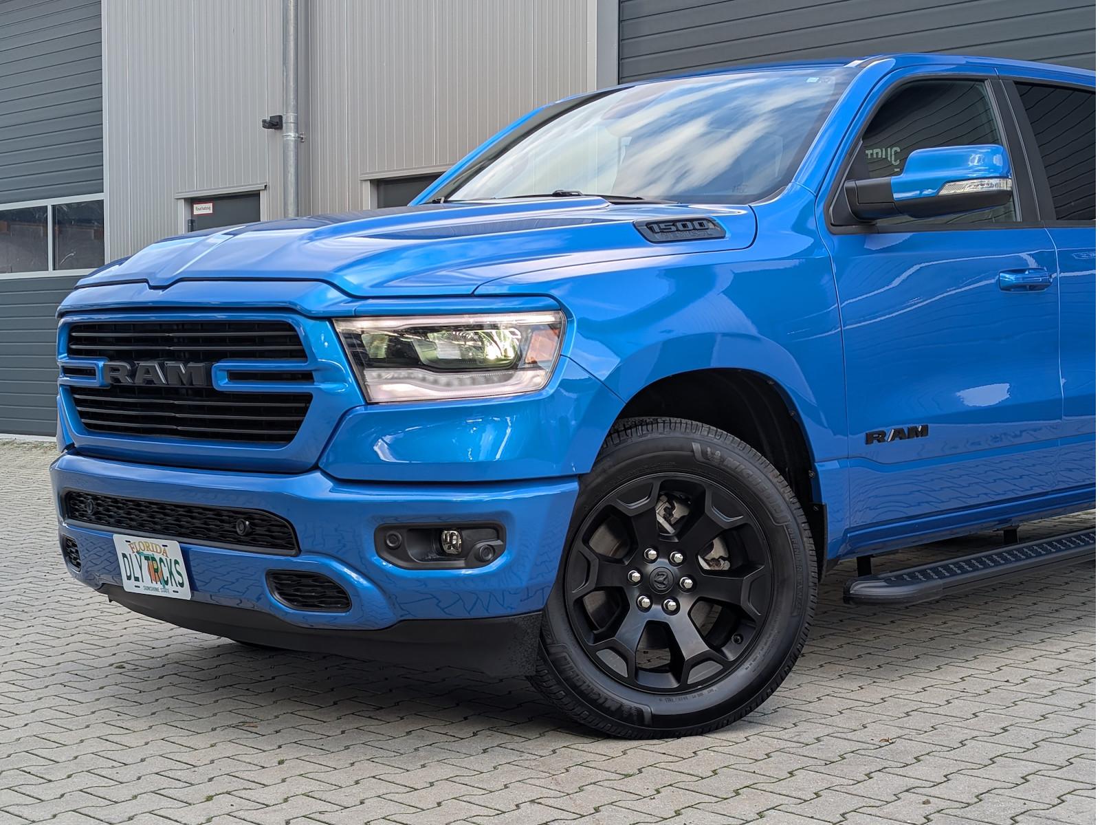 Dodge Ram 1500 5.7 4x4 Bighorn Night LED Kamera AHK, миниатюра 6