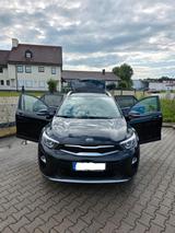 Kia Stonic 1.4 Benzin - Kia Stonic von privat