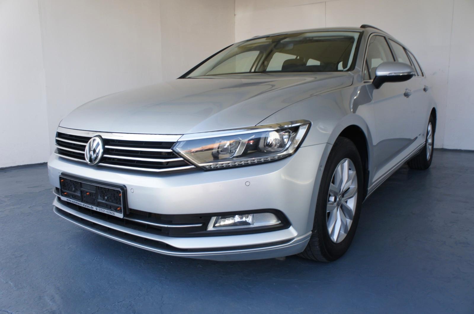 Volkswagen Passat Var.2.0TDI"COMFL.NAVIP-AHG-XENO-DSG-1.HD