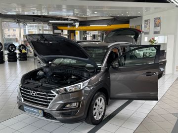 Hyundai TUCSON - 12