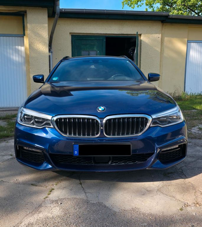 Image of BMW 540