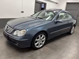Mercedes-Benz CLK 240 Elegance Leder Tempomat Originalzustand - Mercedes CLK 240 mit Schiebedach