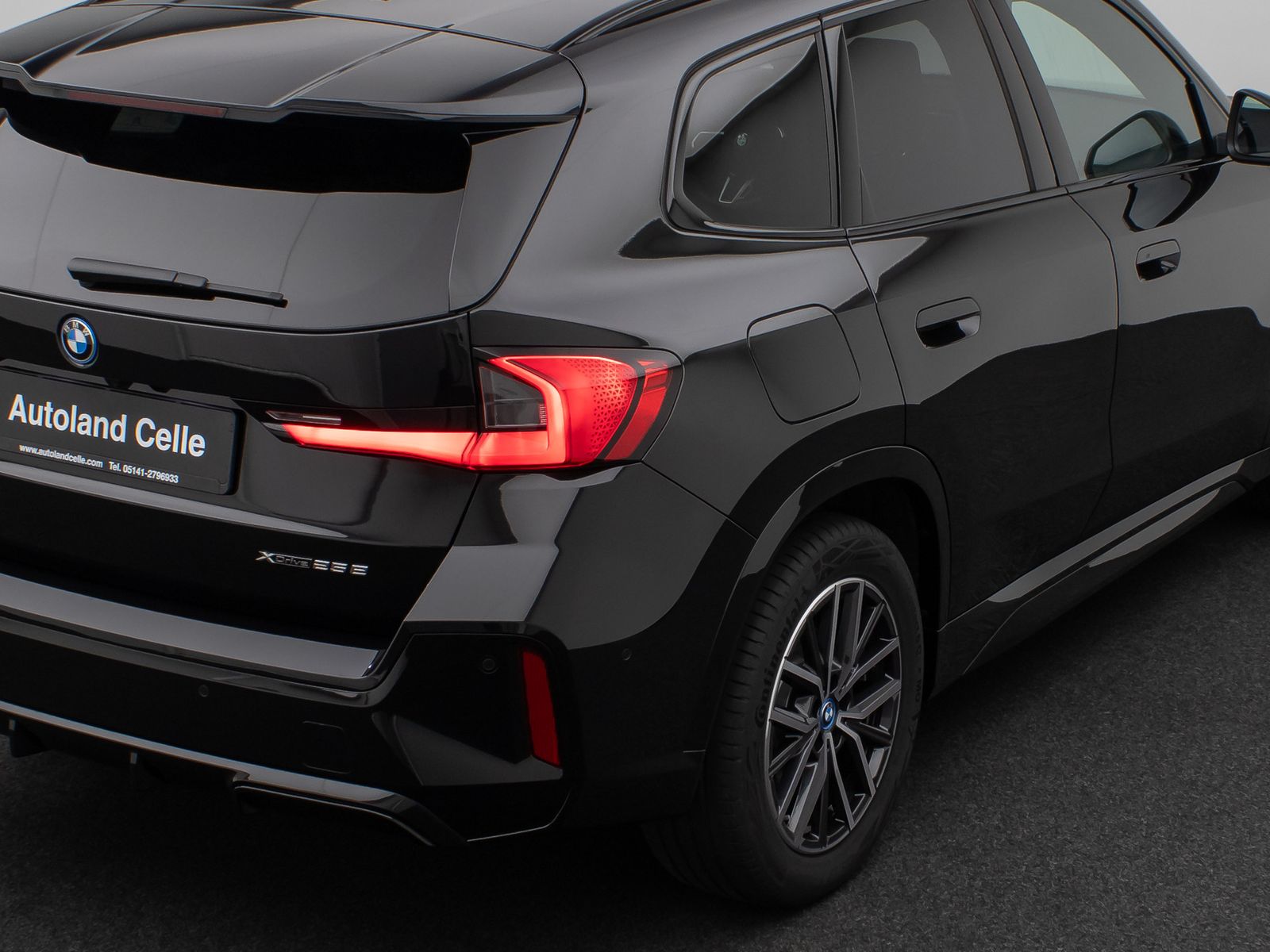 Fahrzeugabbildung BMW X1 xD25e M Sport Panorama Kamera H/K DAB Komfort