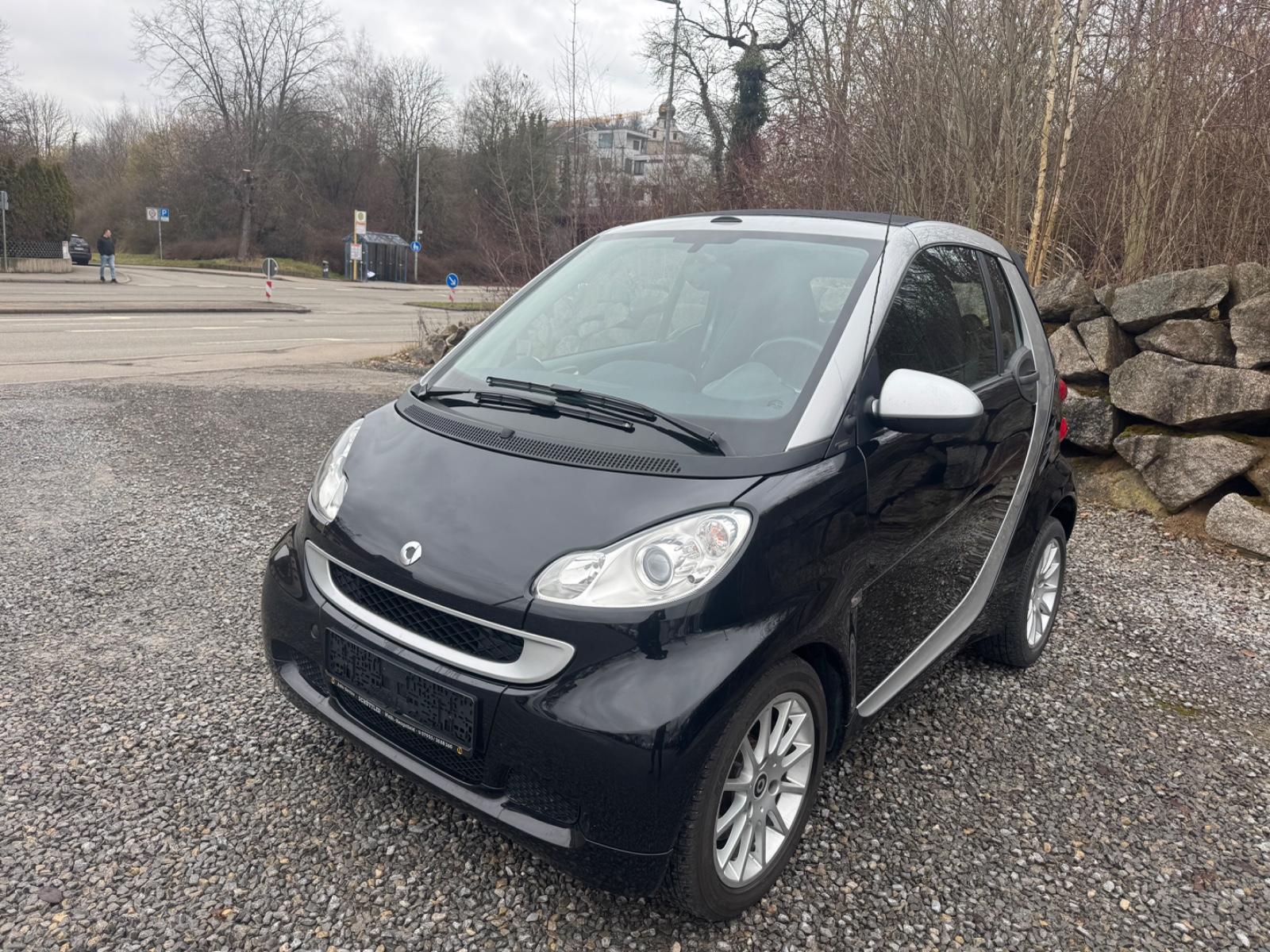 Smart ForTwo fortwo cabrio Basis 62 kW