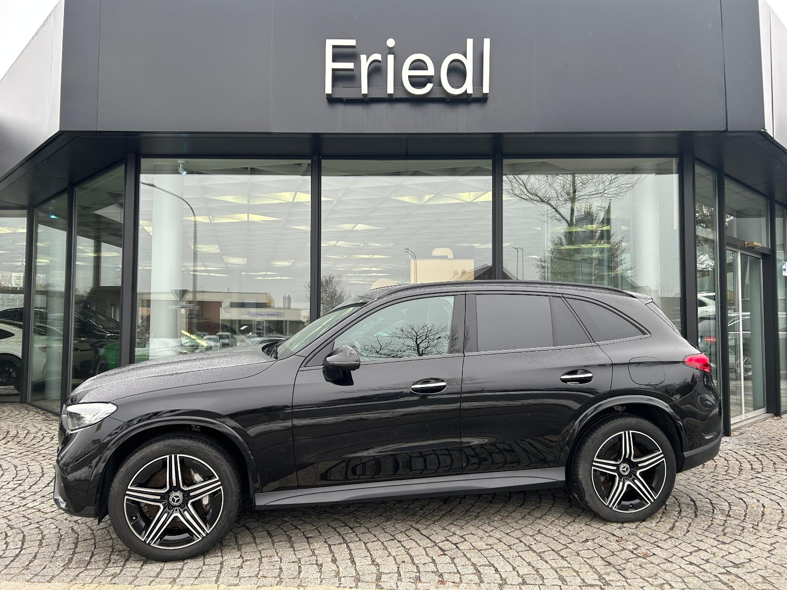 Mercedes-Benz GLC 300 de 4M AMG Night, AHK, Distro., Keyless