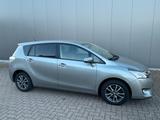 Toyota Verso Life 5 Sitze - gebrauchte Toyota Verso aus dem Jahr 2013