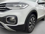 Volkswagen T-Cross 1.0 TSI DSG Active *LED*Kamera*ACC* - VW T-Cross in Wiesbaden